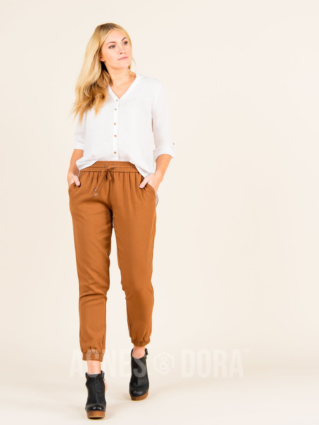 Go-To Jogger Pant Toffee