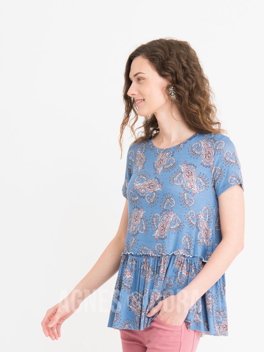 Relaxed Ruffle Tee Summer Blues