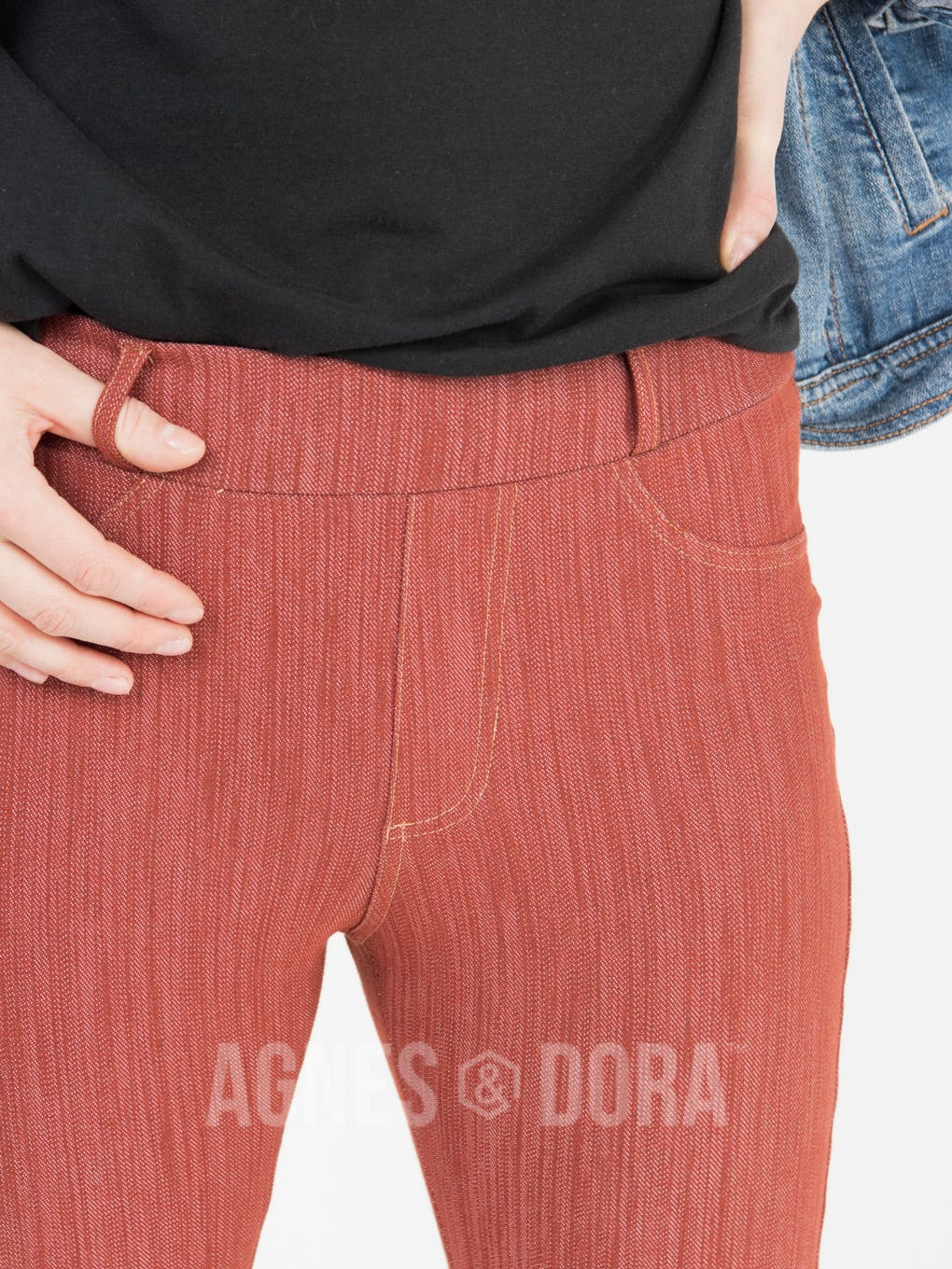 Boulevard Pant Brick Red
