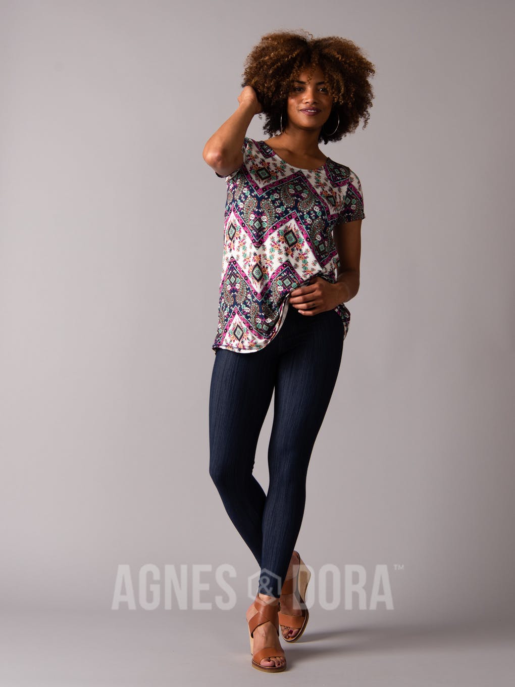 Everyday Tee Scoop Neck Navy/Fuchsia Boho