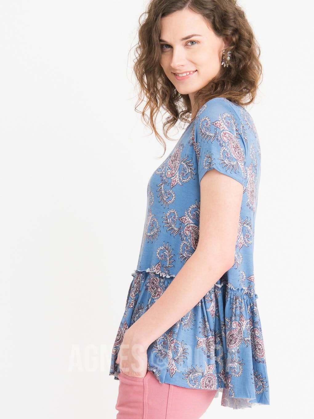 Relaxed Ruffle Tee Summer Blues