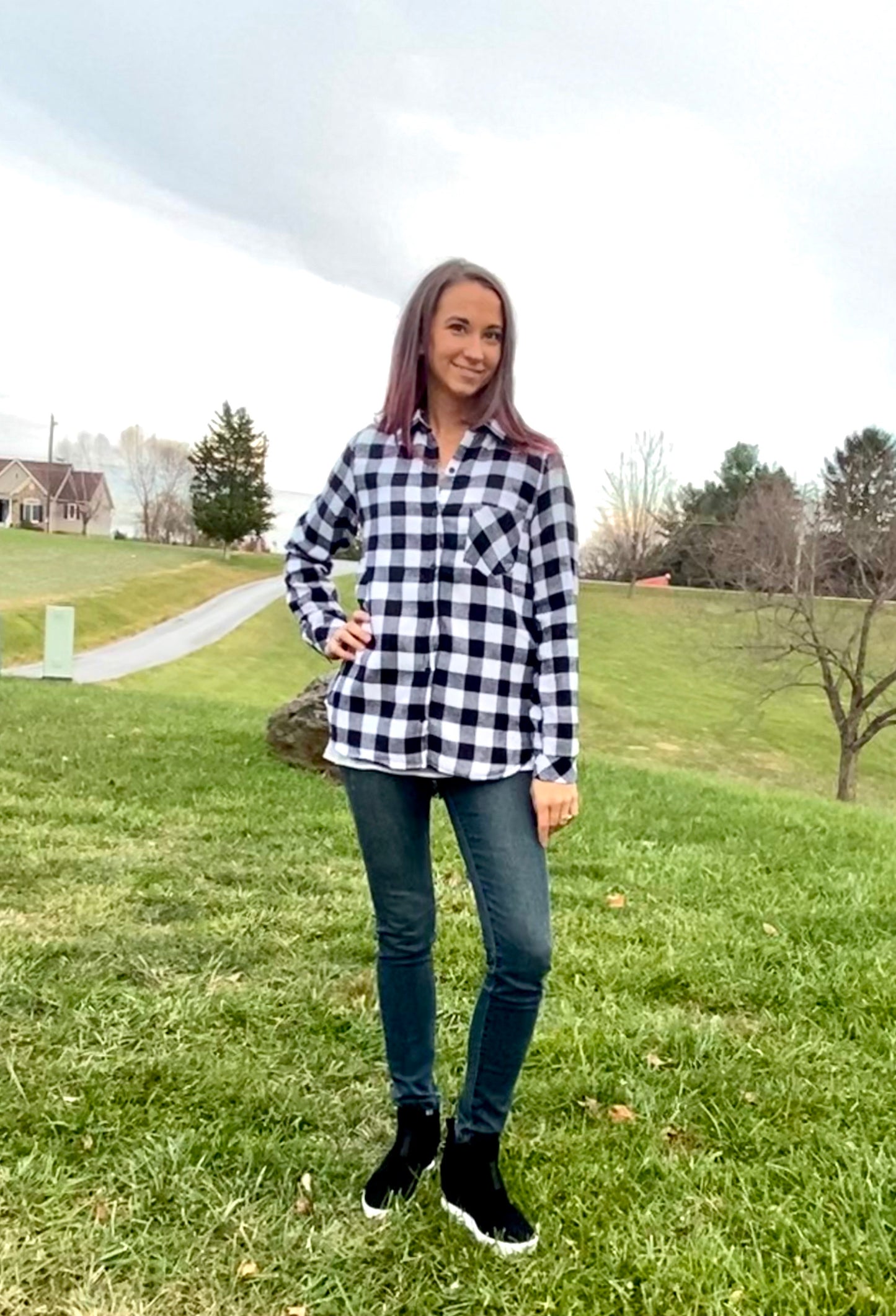 BLACK & WHITE PLAID FLEECE LINED FLANNEL SHIRT TOP