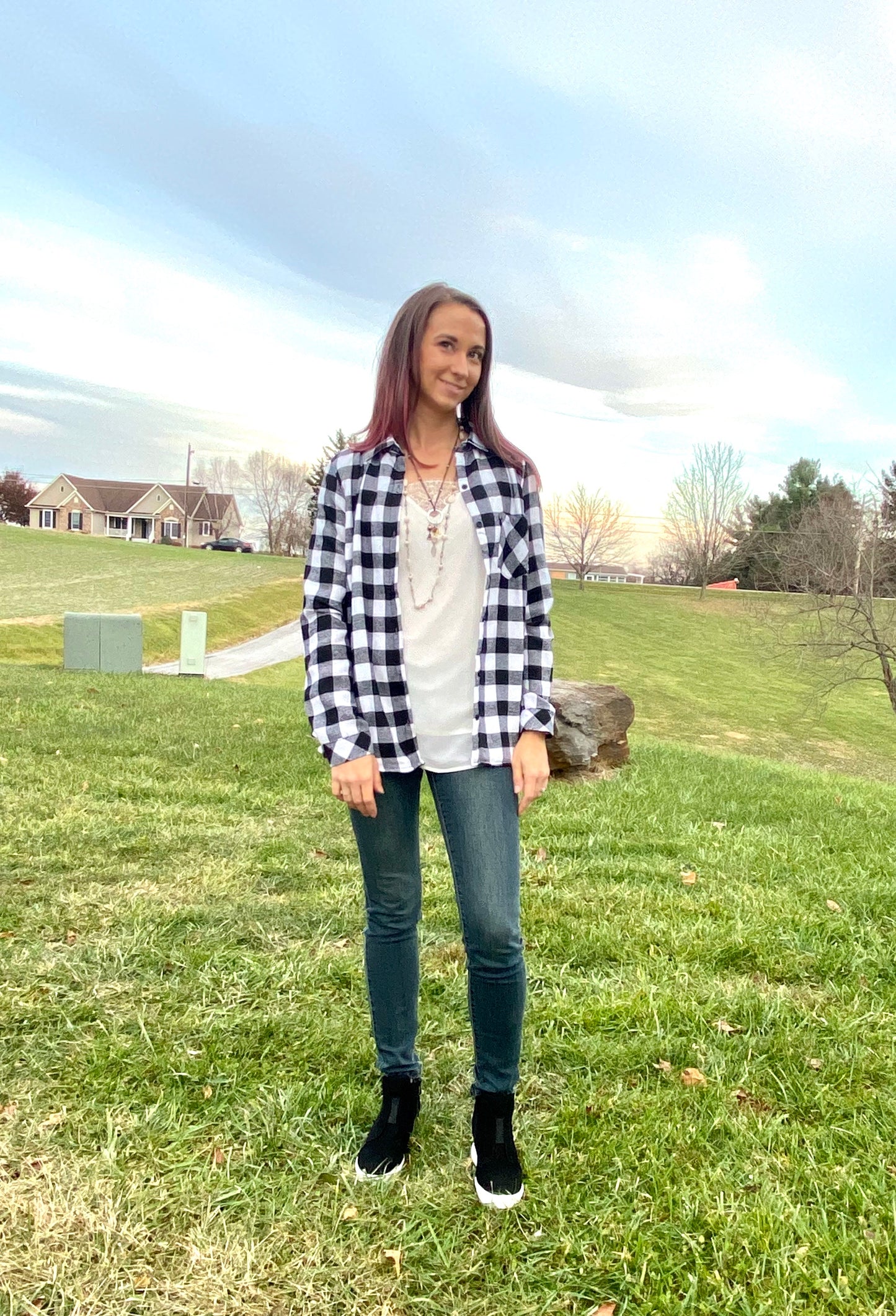 BLACK & WHITE PLAID FLEECE LINED FLANNEL SHIRT TOP