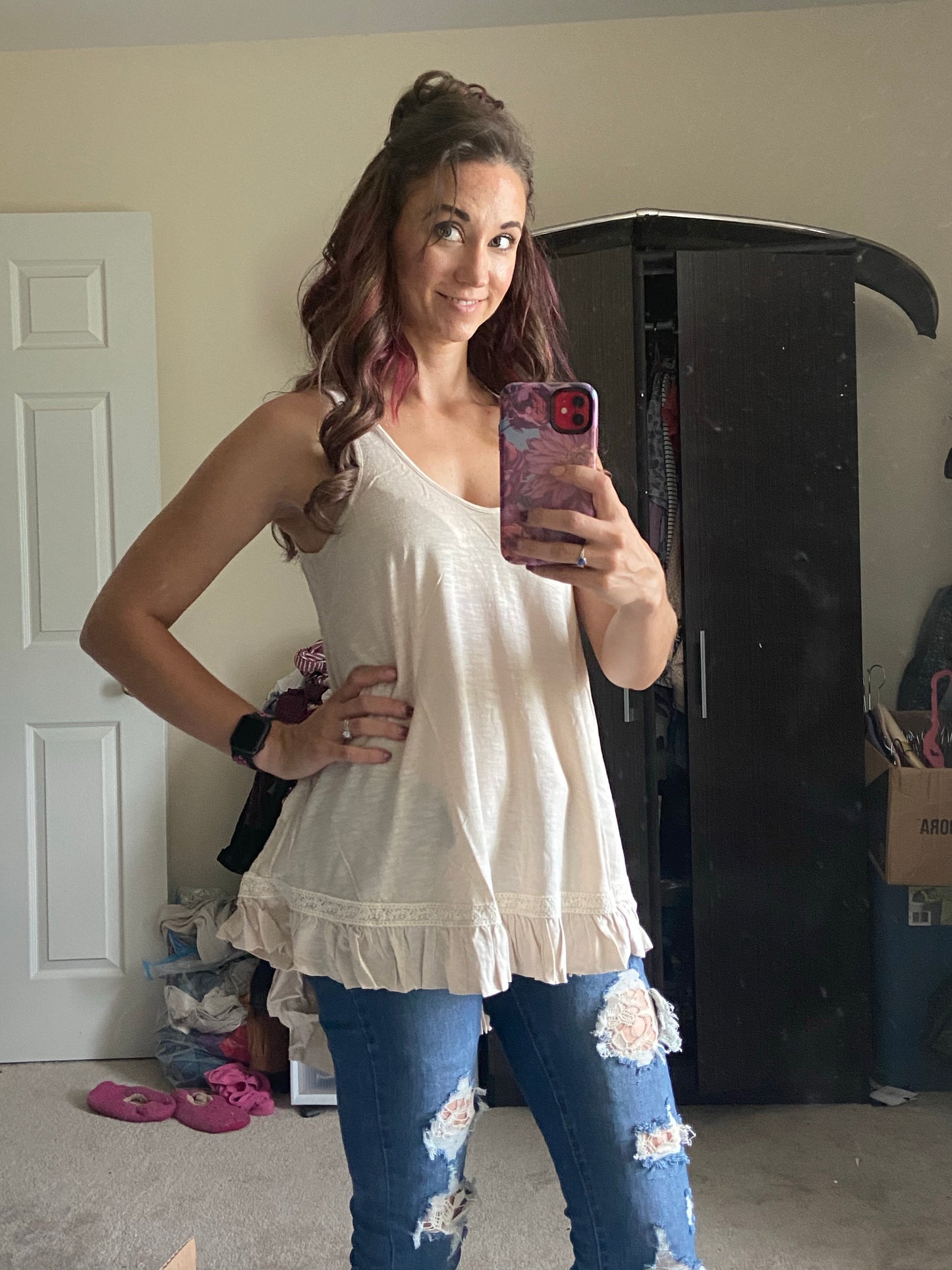 V Neck Lace Hem Tank Cream