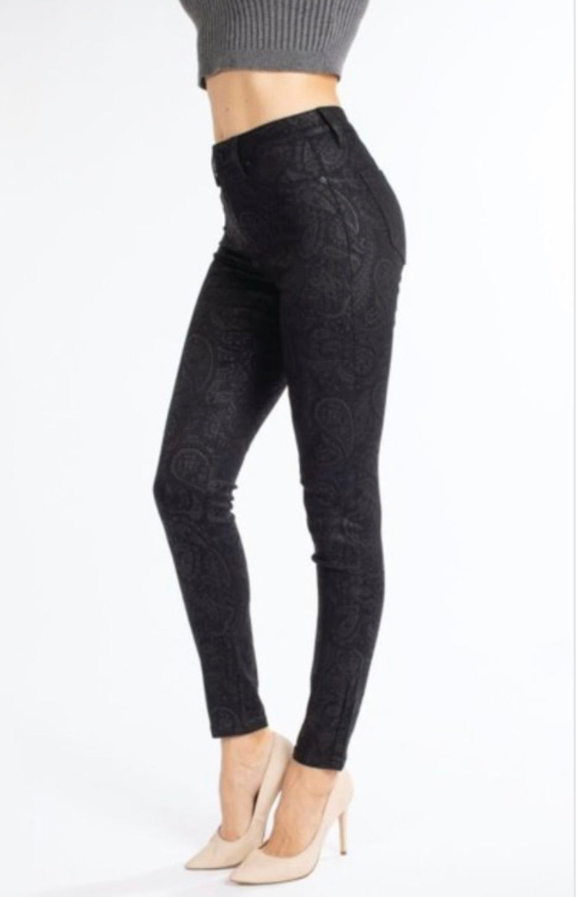 KanCan Paisley Design High Rise Skinny Jeans