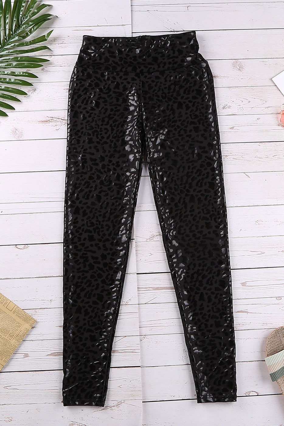 Black Shiny Leopard Textured Legging