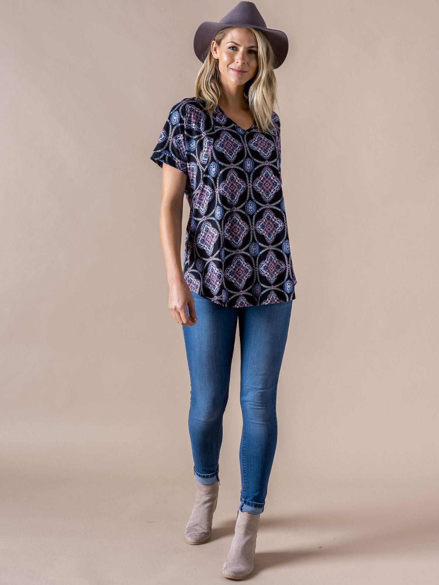 Love Top Black Medallion