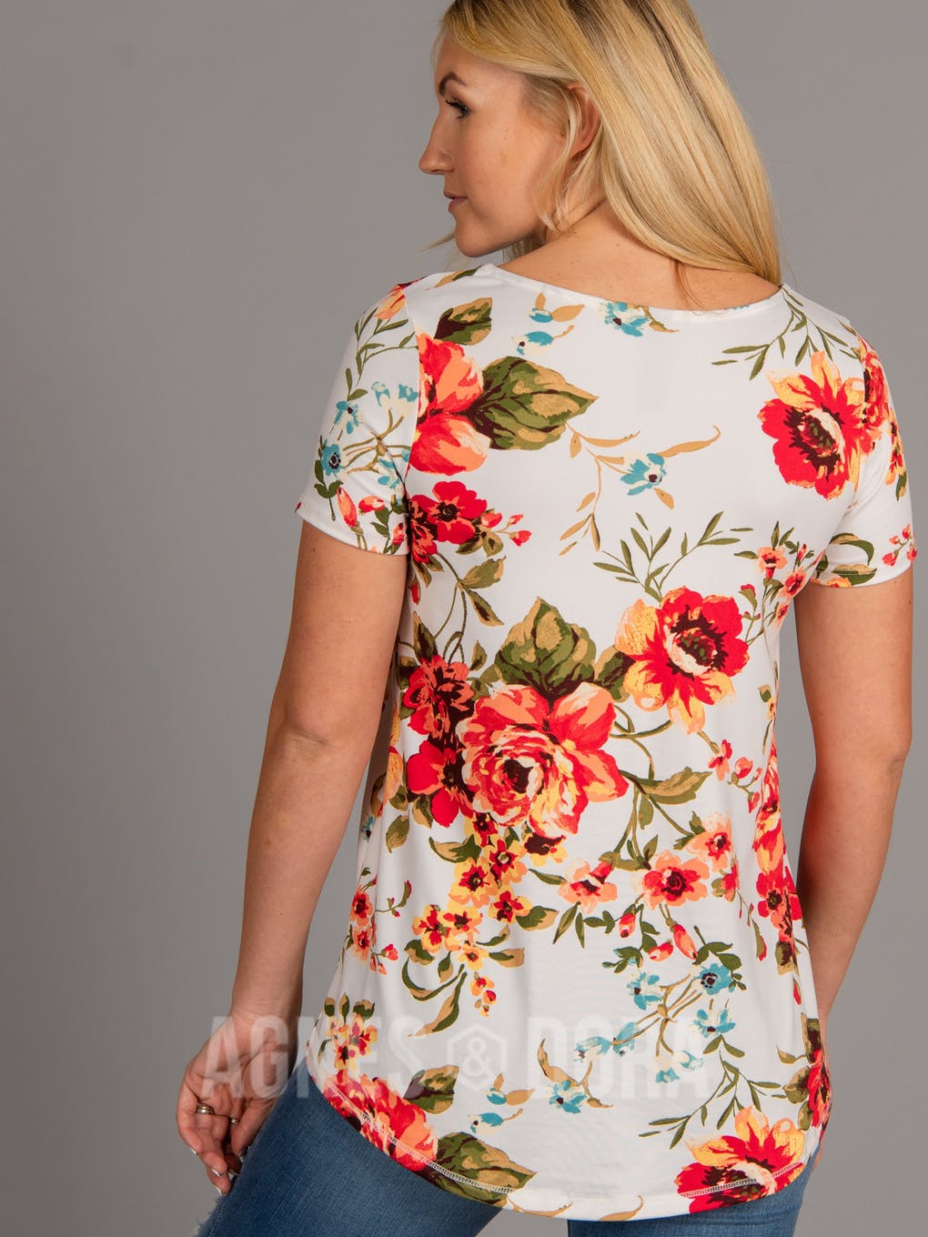 Everyday Tee - Scoop Neck Coral Floral