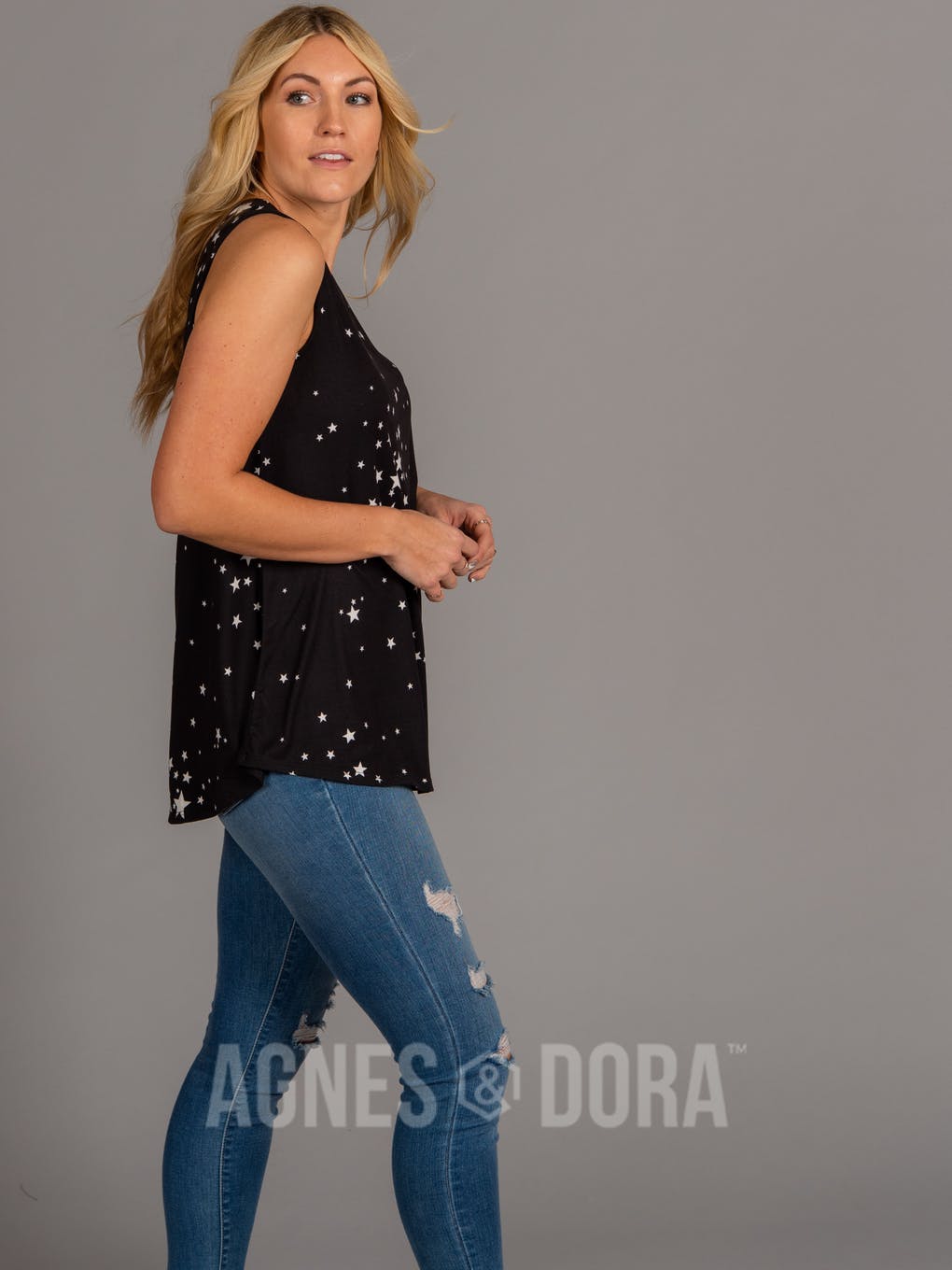 Essential Tank - V-Neck Black Stars