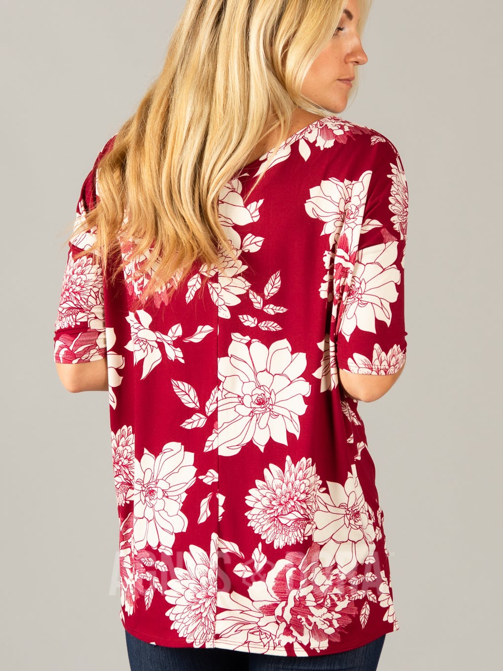 Urban Pullover Double V-Neck Magenta Ivory Floral