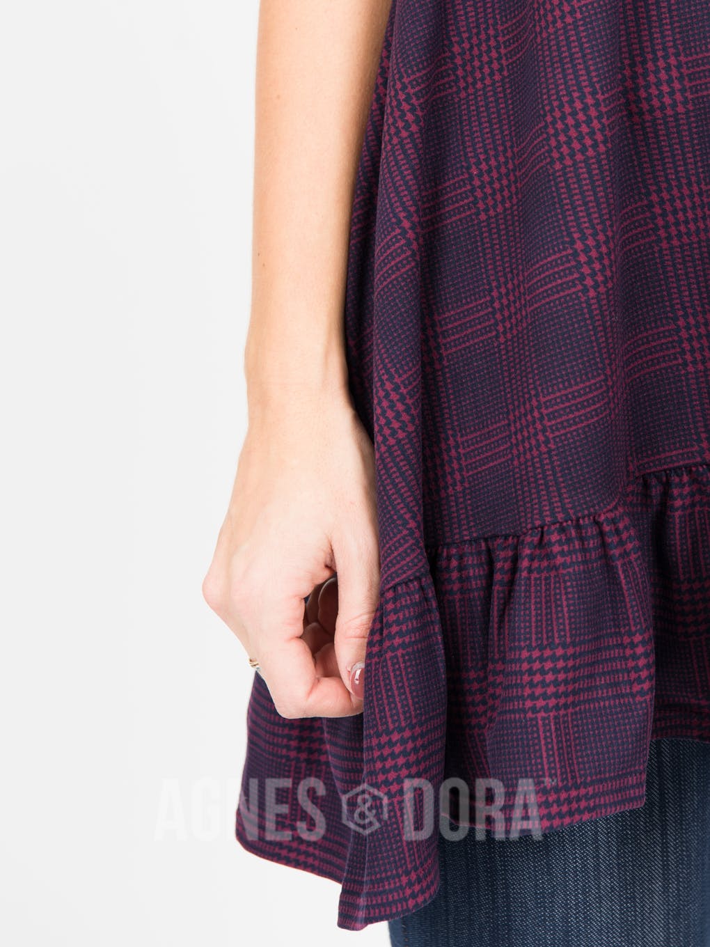 Ruffle Tunic Burgundy/Navy