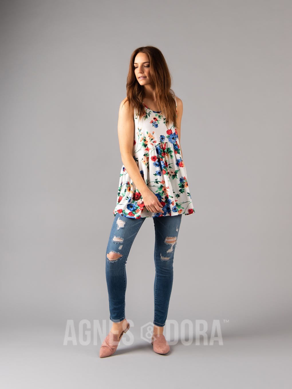 Sleeveless Muse Ivory/Red Floral