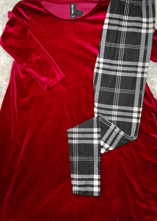 Black and White Plaid Buttery Soft Holiday Legging OS and Plus